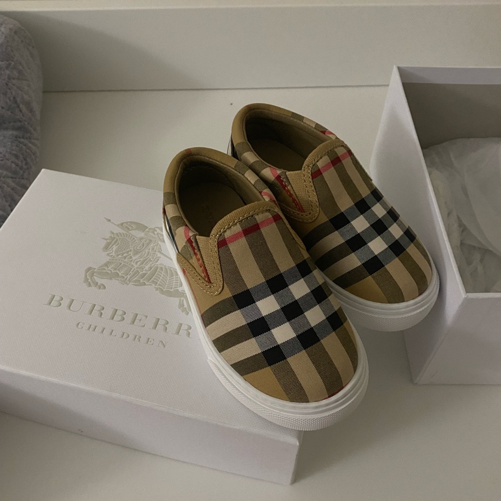 Burberry Kids Shoes